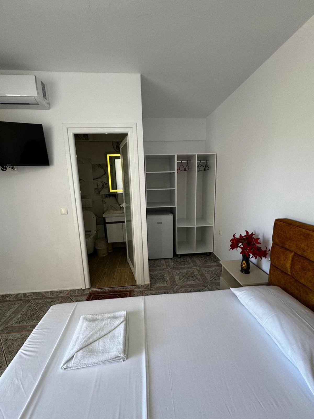 Vila Dura Ksamil Buitenkant foto